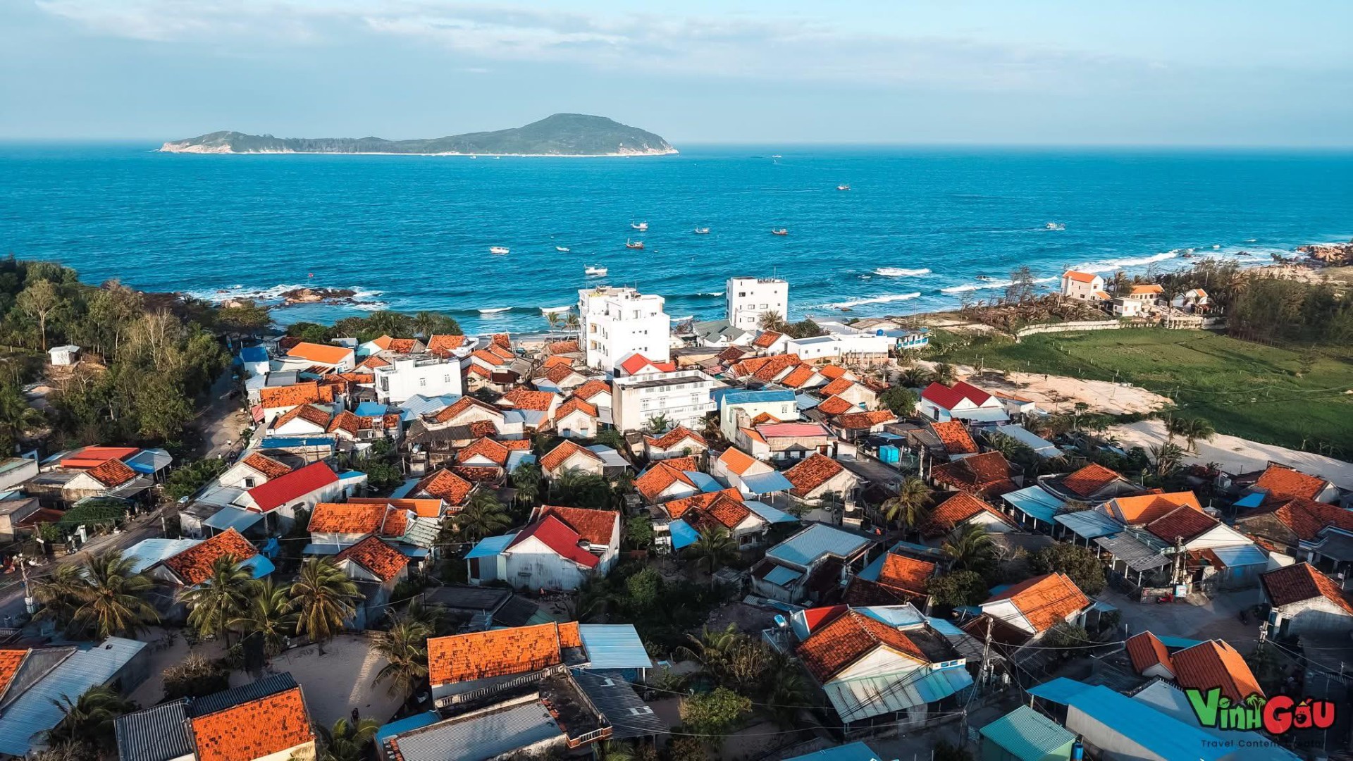 Club House Cù Lao Mái Nhà